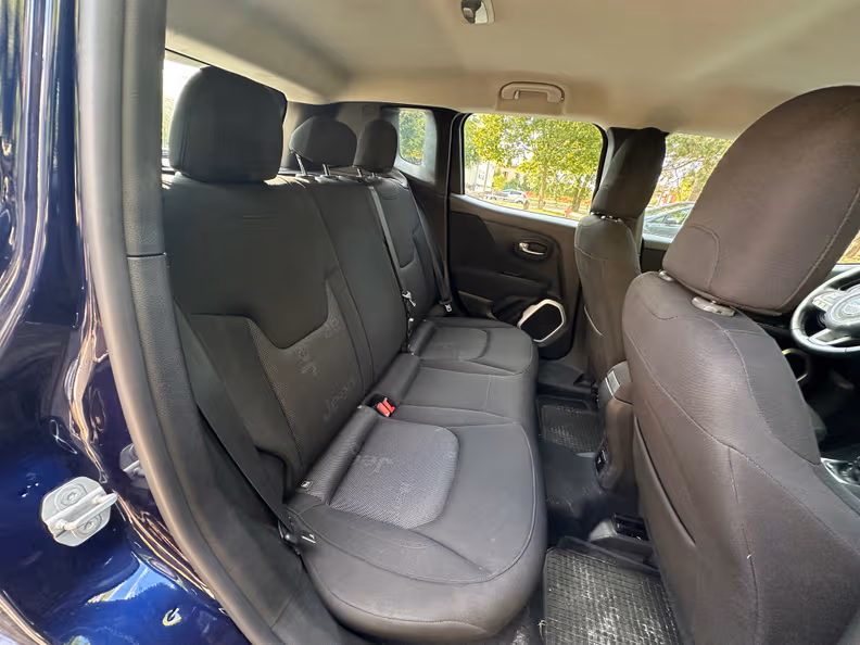 Jeep Renegade - 27
