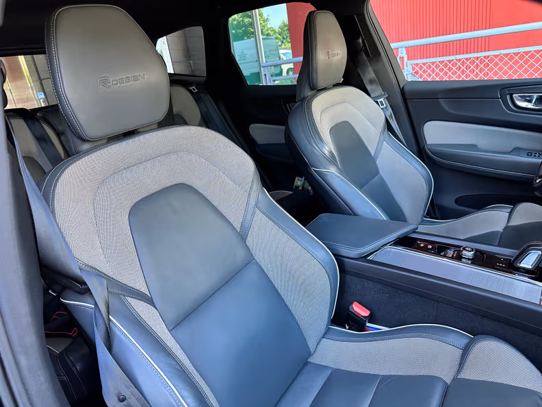 Volvo XC60 - 33