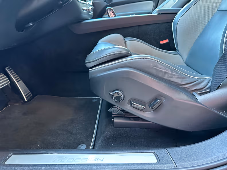 Volvo XC60 - 24