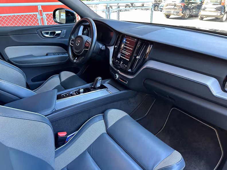 Volvo XC60 - 34