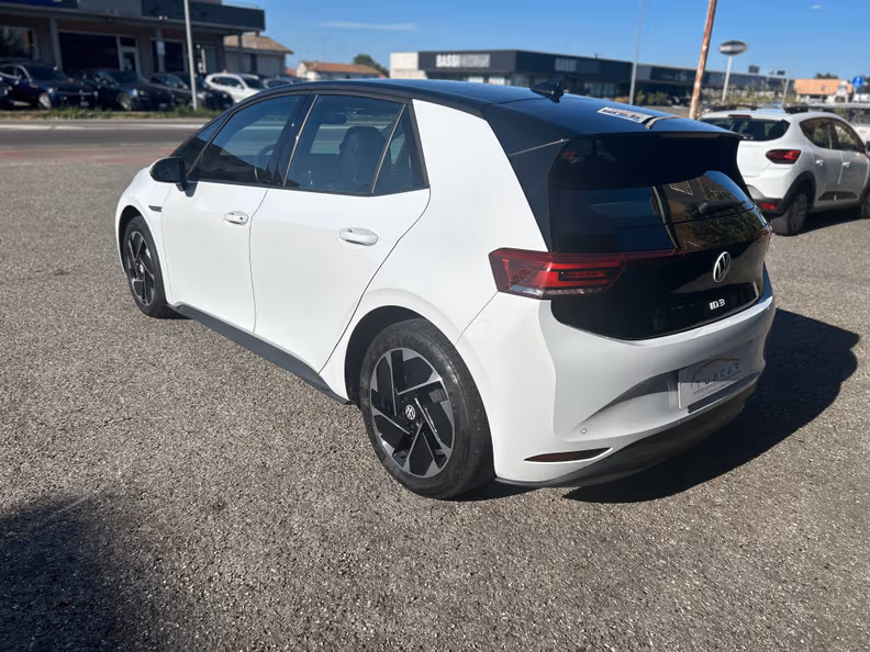 VW ID.3 - 3