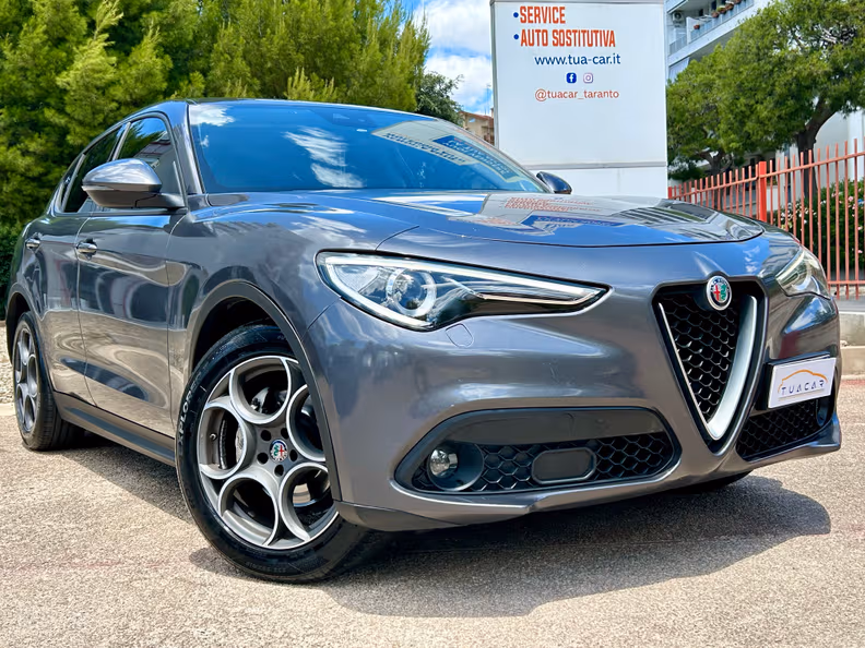Alfa Romeo Stelvio - 4