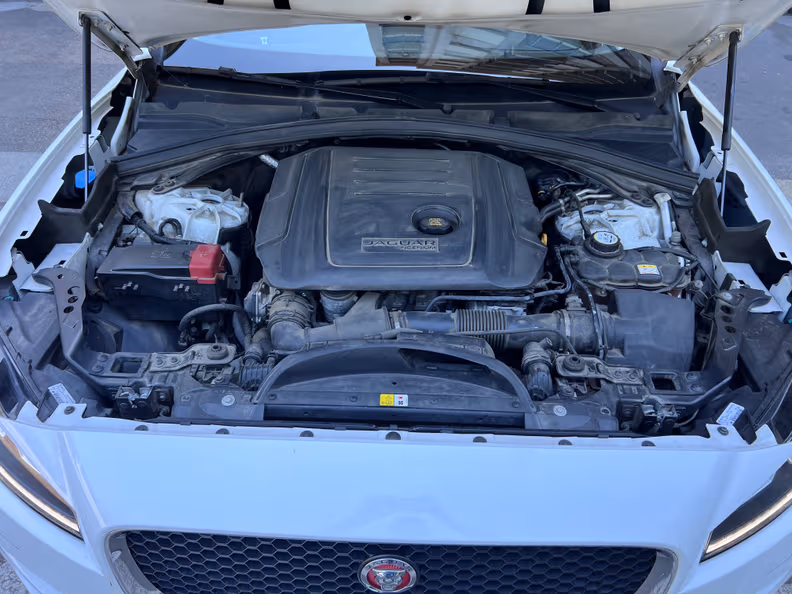 Jaguar F-Pace - 29
