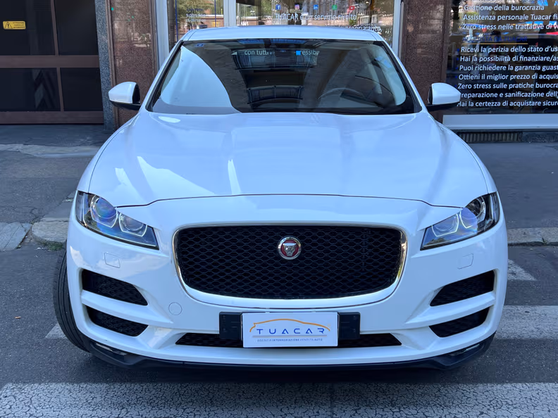 Jaguar F-Pace - 2