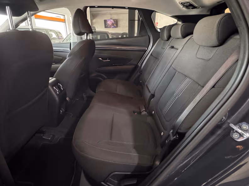 Hyundai Tucson - 8