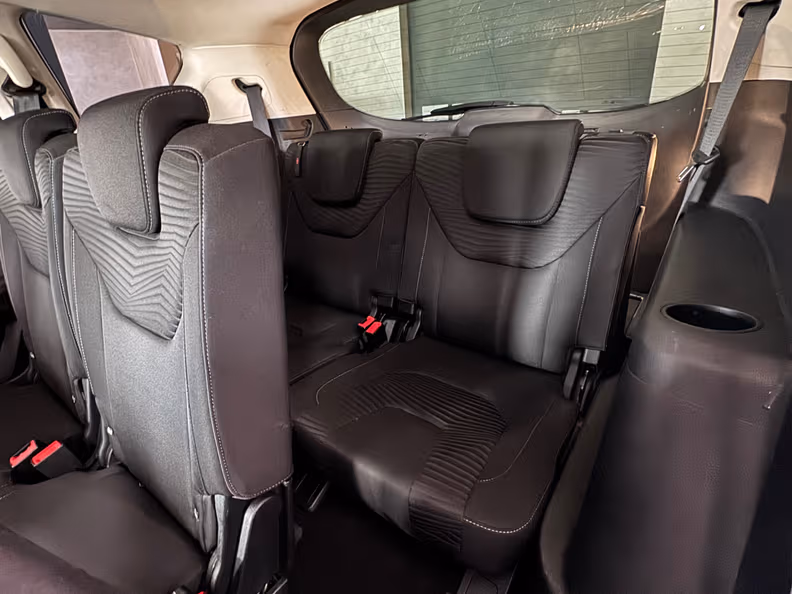Ford S-MAX - 9