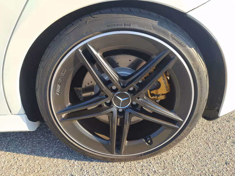 Mercedes-Benz A-Class - 32