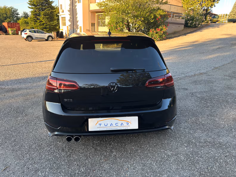 VW Golf - 4