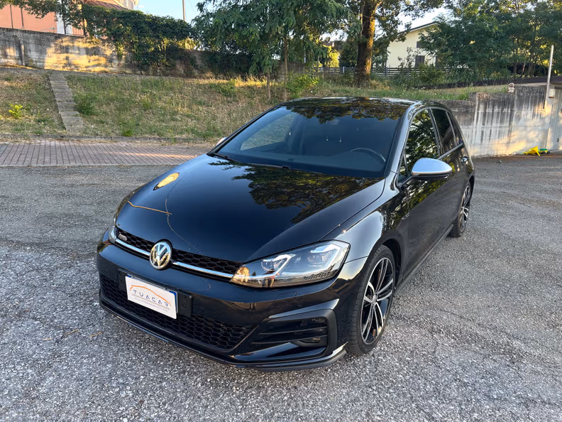 VW Golf