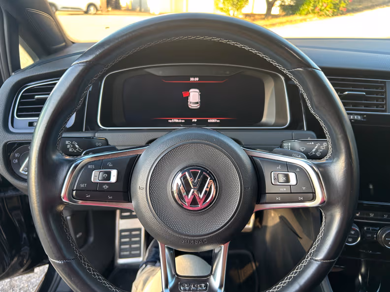VW Golf - 15
