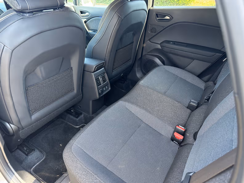 Renault Captur - 37
