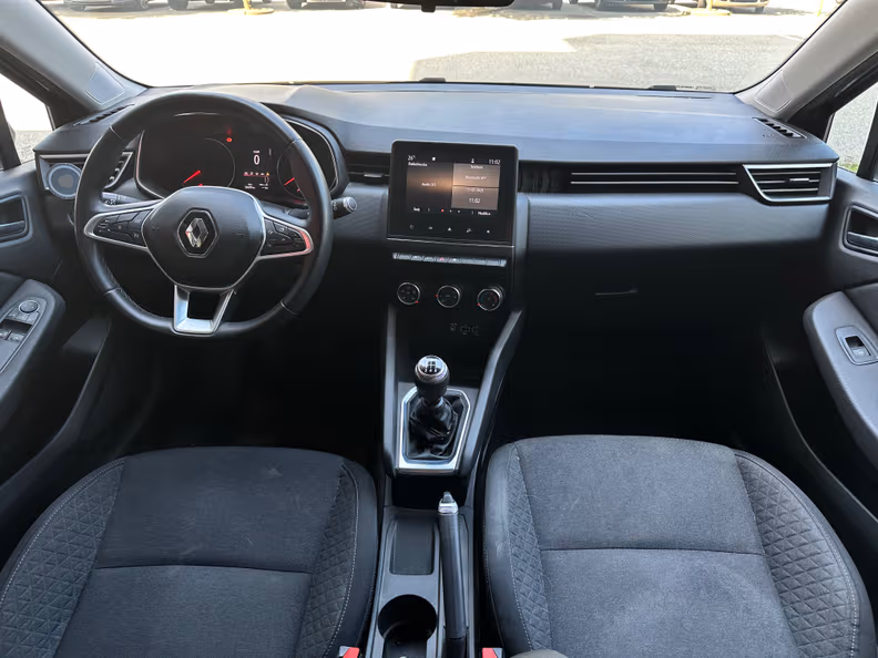 Renault Clio - 16