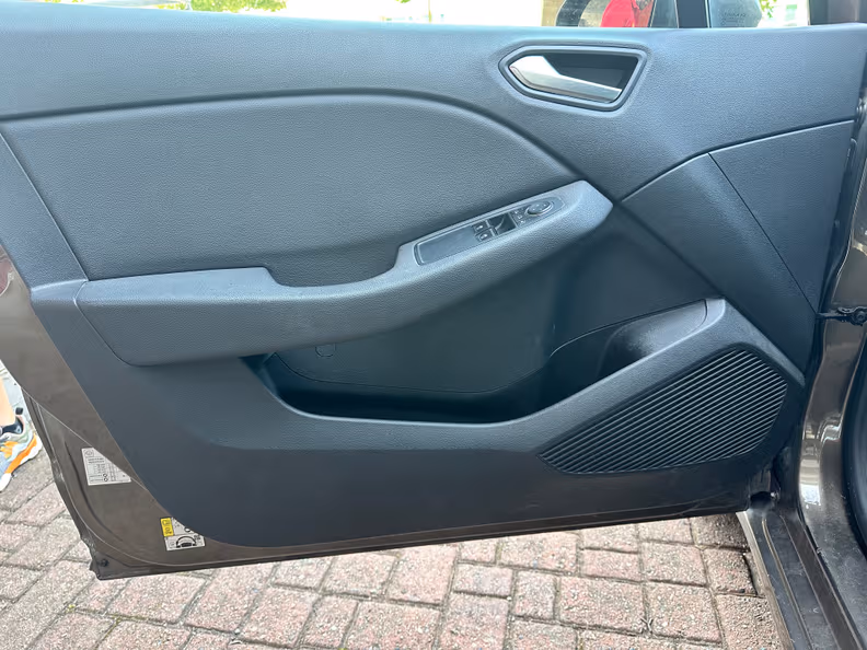 Renault Clio - 17
