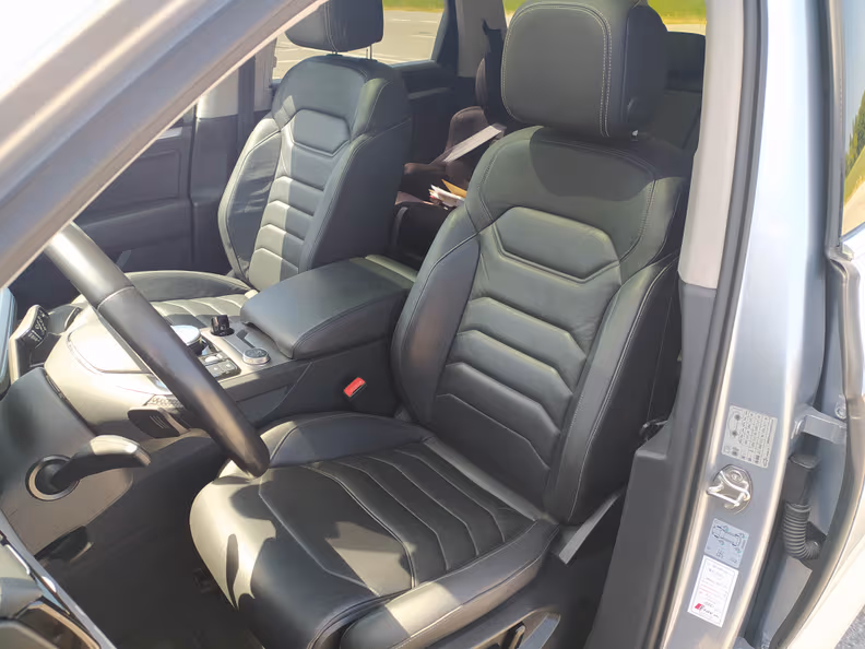 Volkswagen Touareg - 33