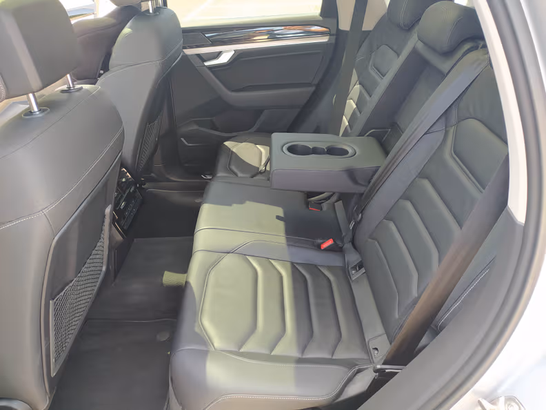 Volkswagen Touareg - 42