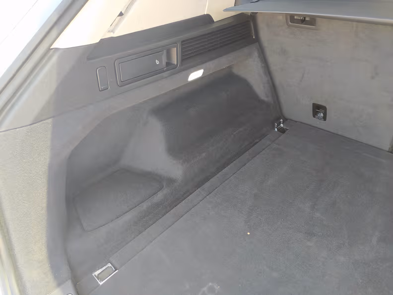 Volkswagen Touareg - 45