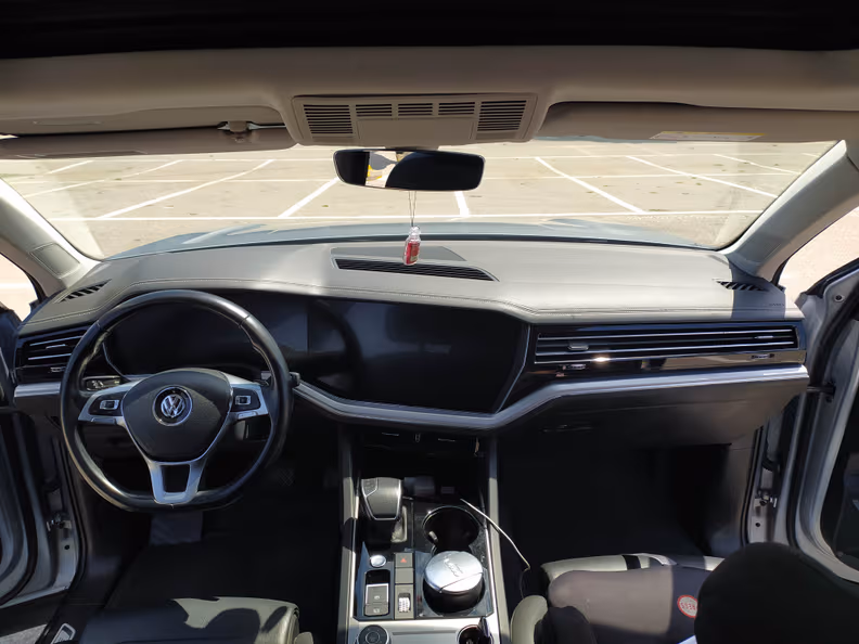 Volkswagen Touareg - 8