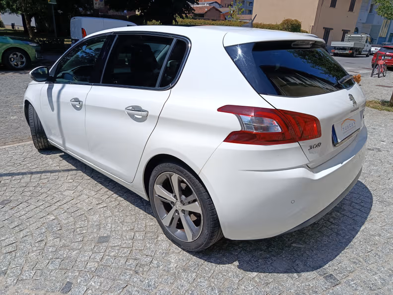 Peugeot 308 - 6
