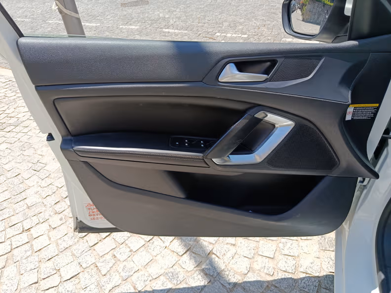 Peugeot 308 - 36