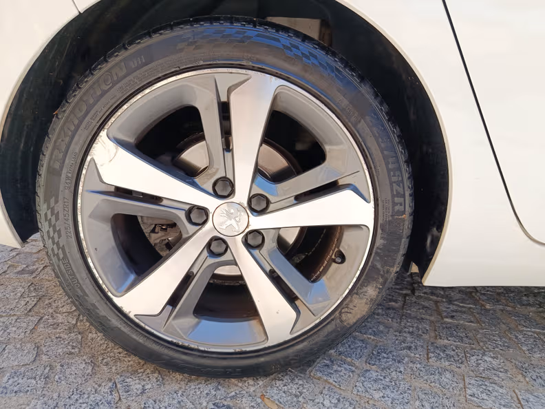 Peugeot 308 - 46