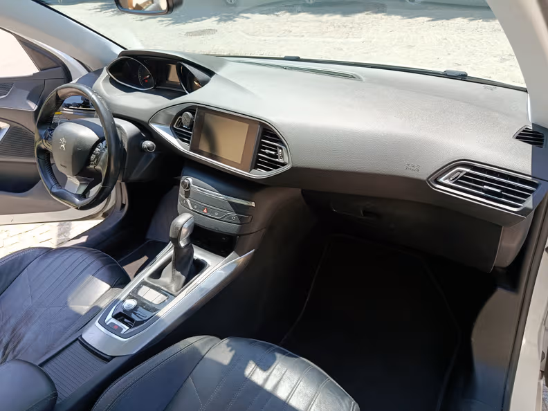 Peugeot 308 - 19