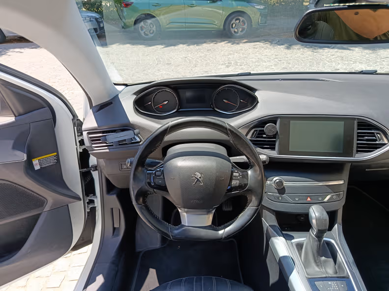 Peugeot 308 - 32