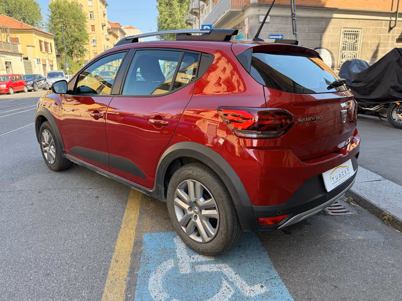 Dacia Sandero - 5