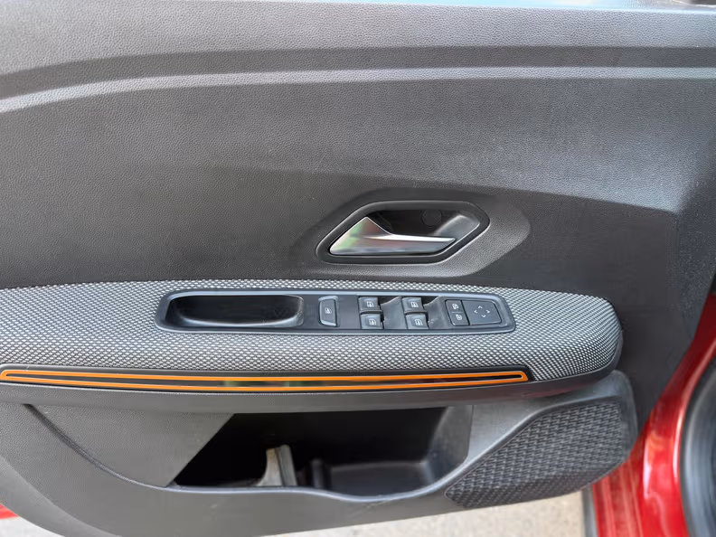 Dacia Sandero - 29