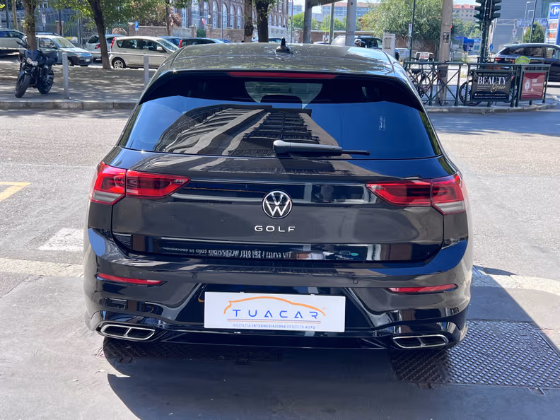 Volkswagen Golf - 5
