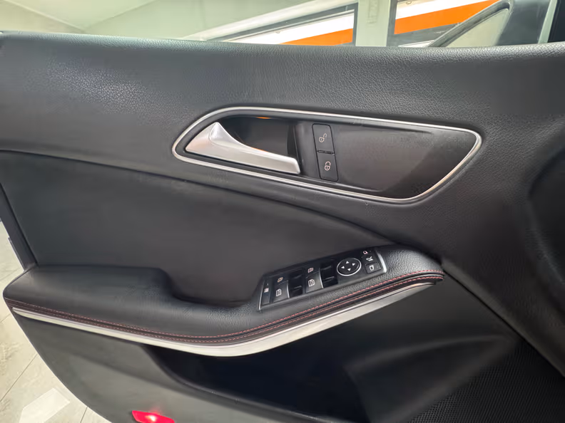 Mercedes-Benz CLA-Class - 13
