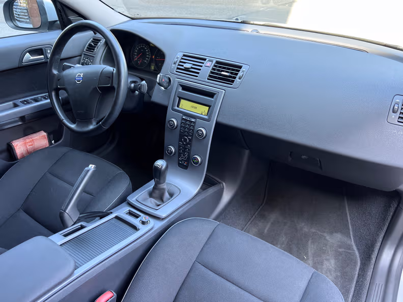 Volvo S40 - 10