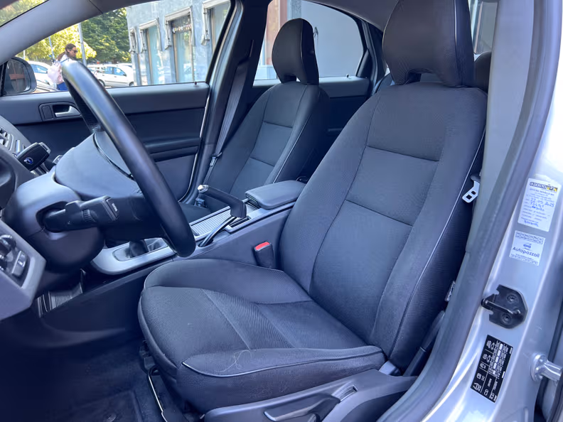 Volvo S40 - 11
