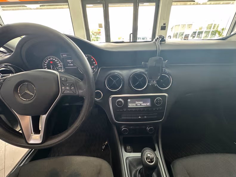 Mercedes-Benz A-Class - 12