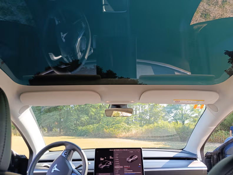 Tesla Model 3 - 31