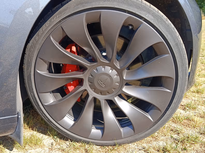 Tesla Model 3 - 39