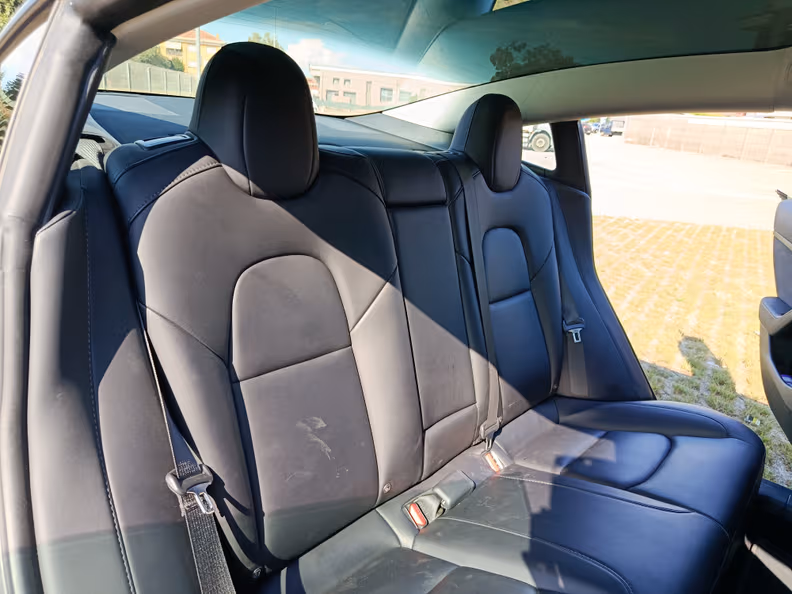 Tesla Model 3 - 26