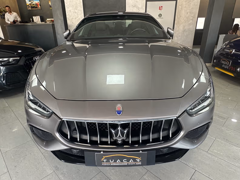 Maserati Ghibli - 8