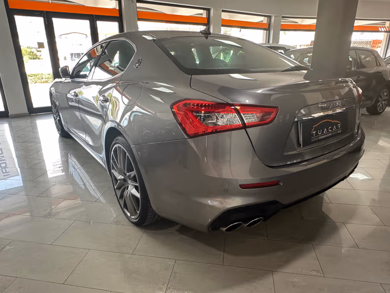 Maserati Ghibli - 3