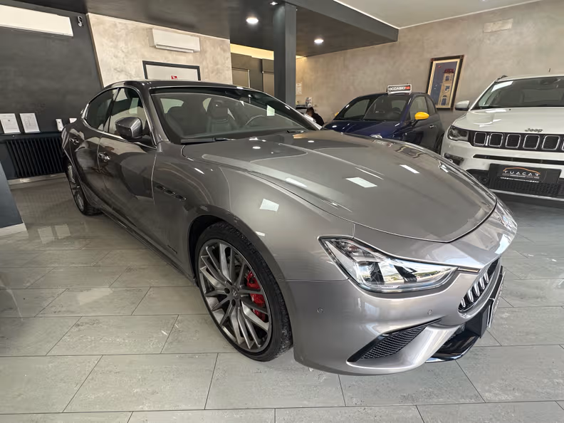 Maserati Ghibli - 7