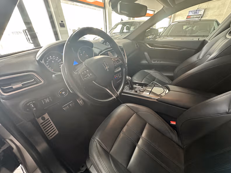 Maserati Ghibli - 9