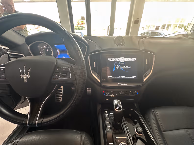 Maserati Ghibli - 11