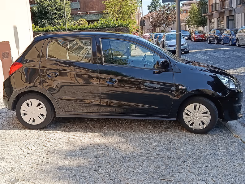 Mitsubishi Space Star - 4