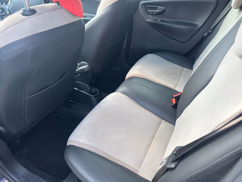 Lancia Ypsilon - 30