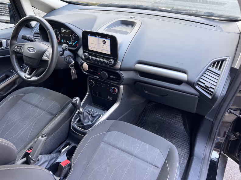 Ford EcoSport - 10