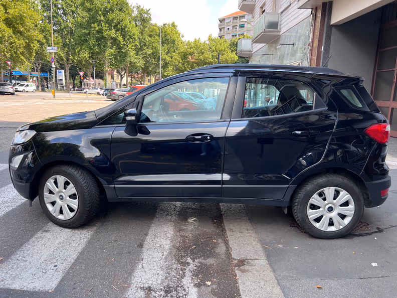 Ford EcoSport - 19