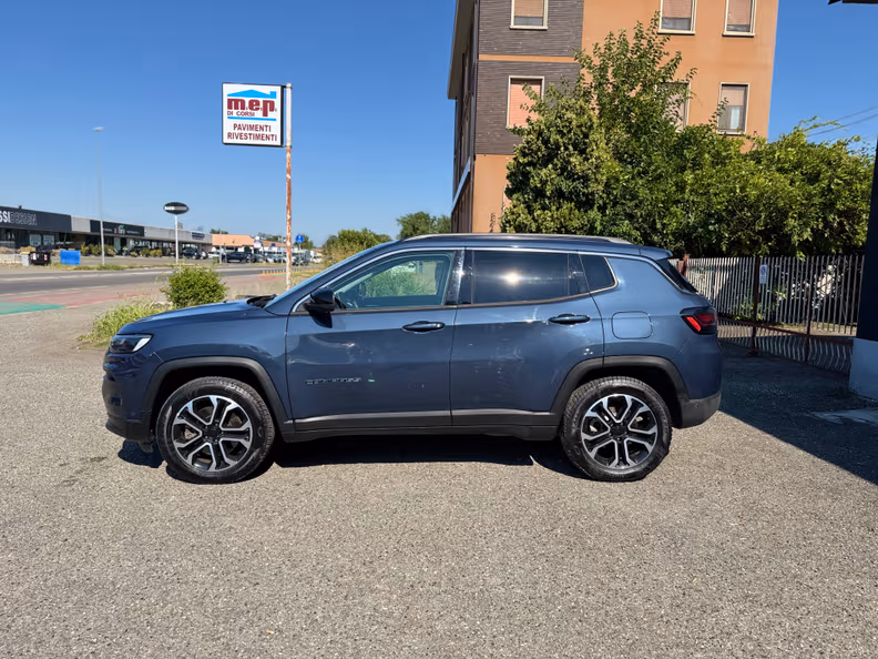 Jeep Compass - 2