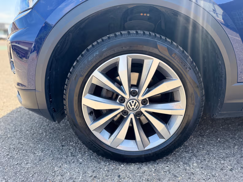 Volkswagen T-ROC - 10