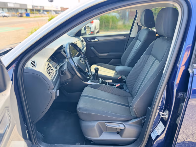 Volkswagen T-ROC - 14