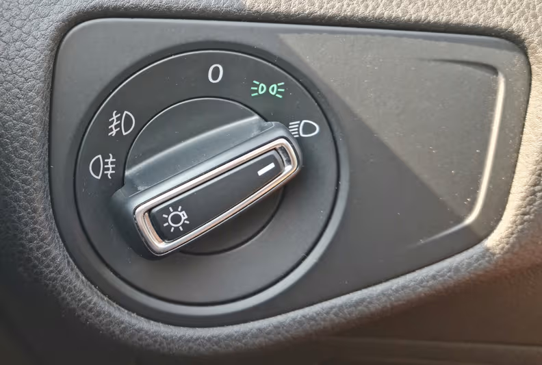 Volkswagen Golf - 20