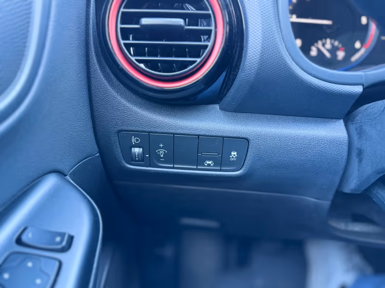 Hyundai Kona - 15